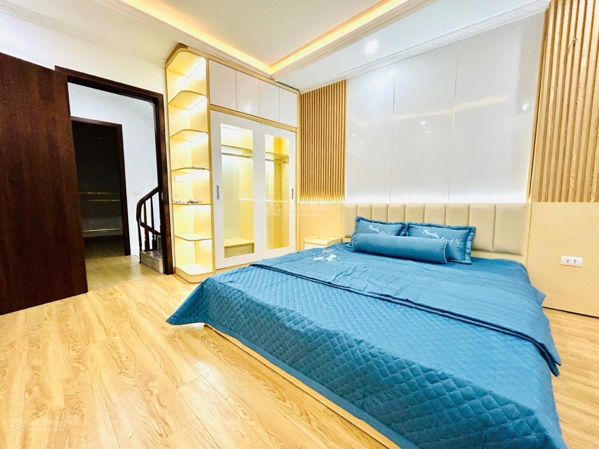 Bán nhà DT 45m2, 10m ra ô tô tránh, phố Hoàng Văn Thái, giá cực tốt, chỉ nhỉnh 12 tỷ