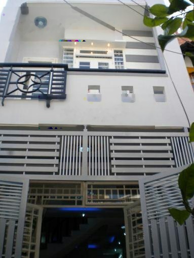 Siêu hiếm, nhà 2 tầng khu sân bay T3 - K200, đường Nguyễn Chánh Sắt, DT: 4x14m chỉ hơn 7 tỷ