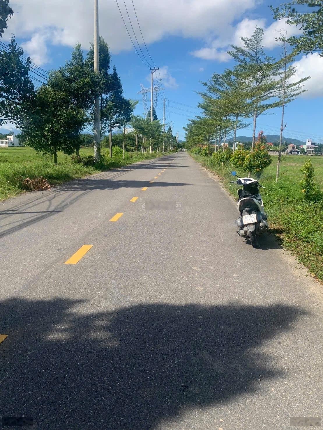 Bán đất tại đường DH409, xã Hòa Khương, Hòa Vang, Đà Nẵng, 2,35 tỷ, 210m2