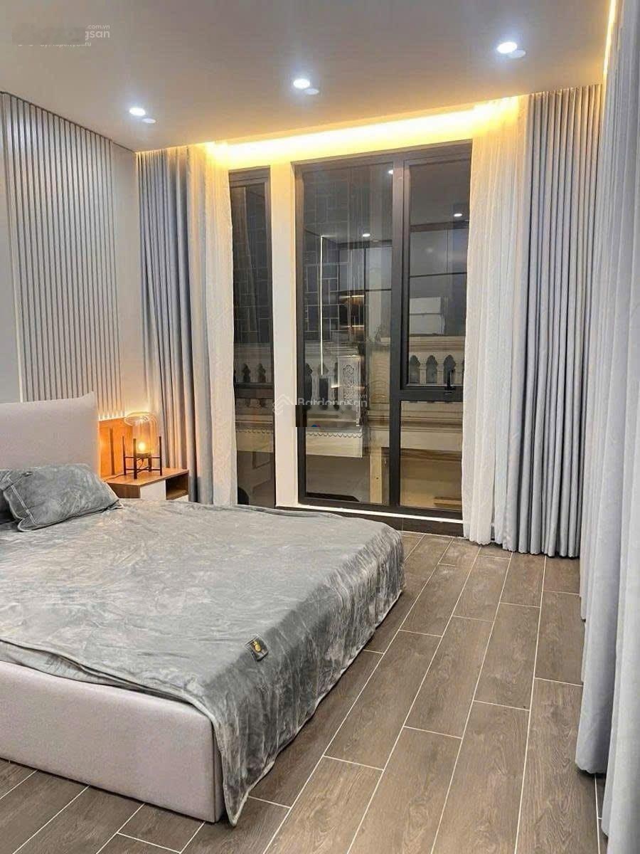 Nhà Văn Quán gần ĐH Kiến Trúc 35m 5T ô tô tránh vài bước ra hồ Văn Quán ở ngay LHCC 0978959102