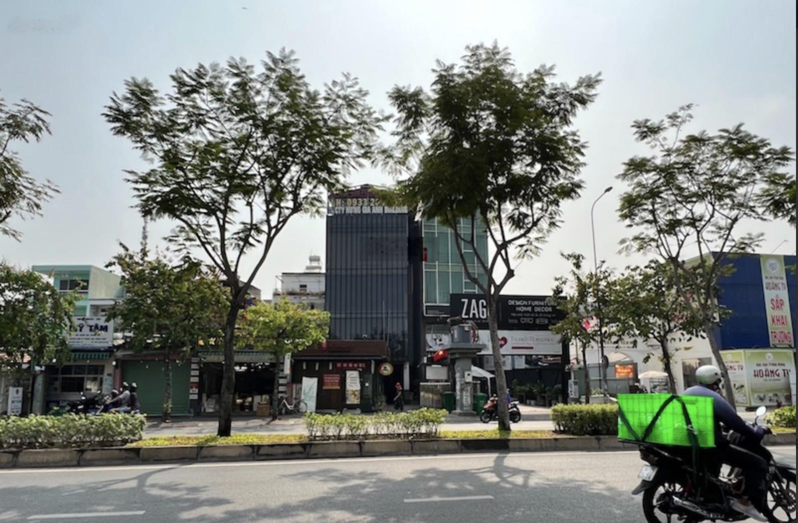 Chuyển nhượng Toà nhà mặt tiền đường Trần Não, 9m x 35m, 5 lầu, Đang cho thuê 300 triệu/tháng