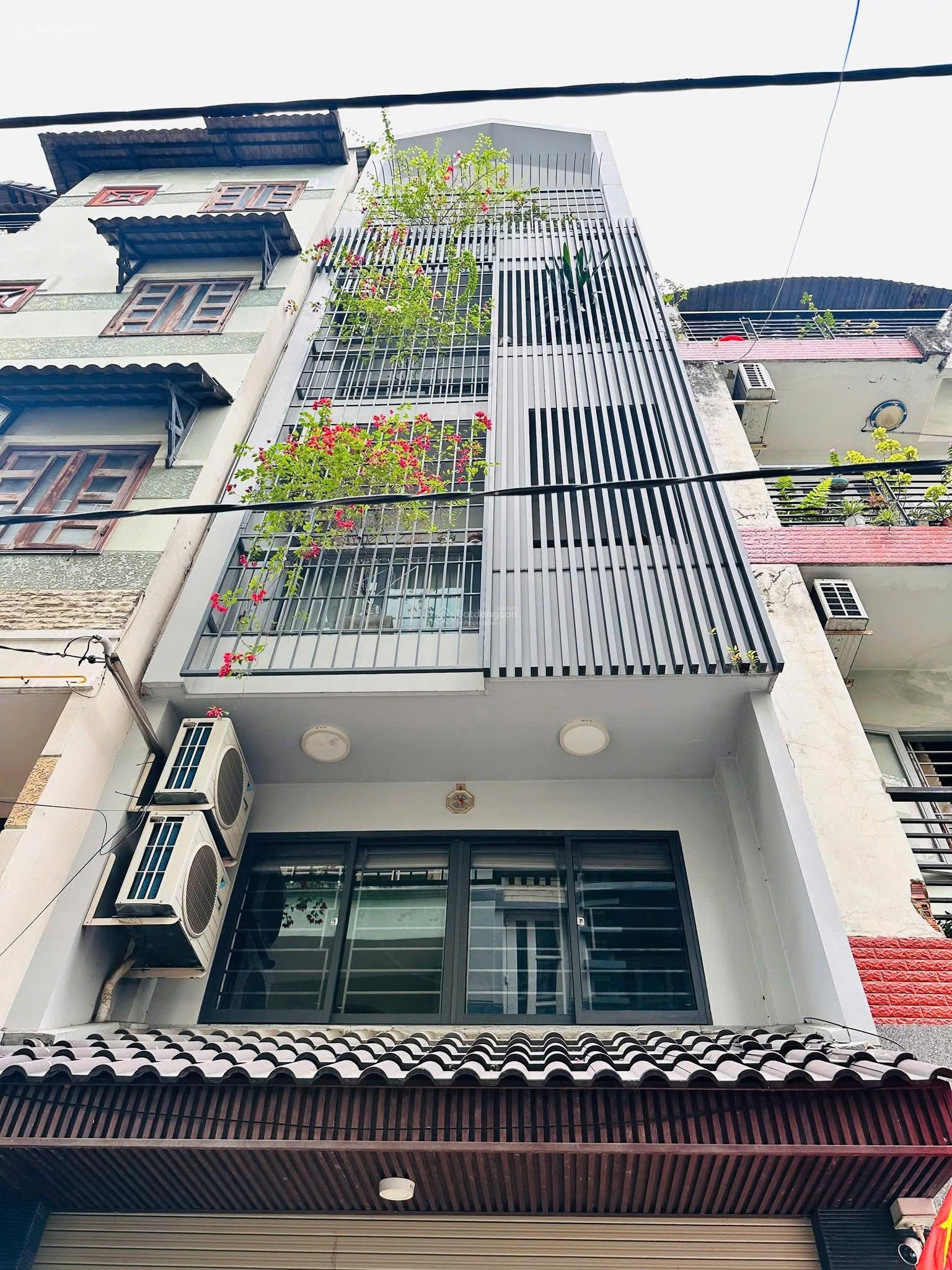 Nguyễn Thiện Thuật, Phường 2, Q3 | xe hơi ngủ trong nhà | DT 49,2m MT 4m | sổ hồng đủ