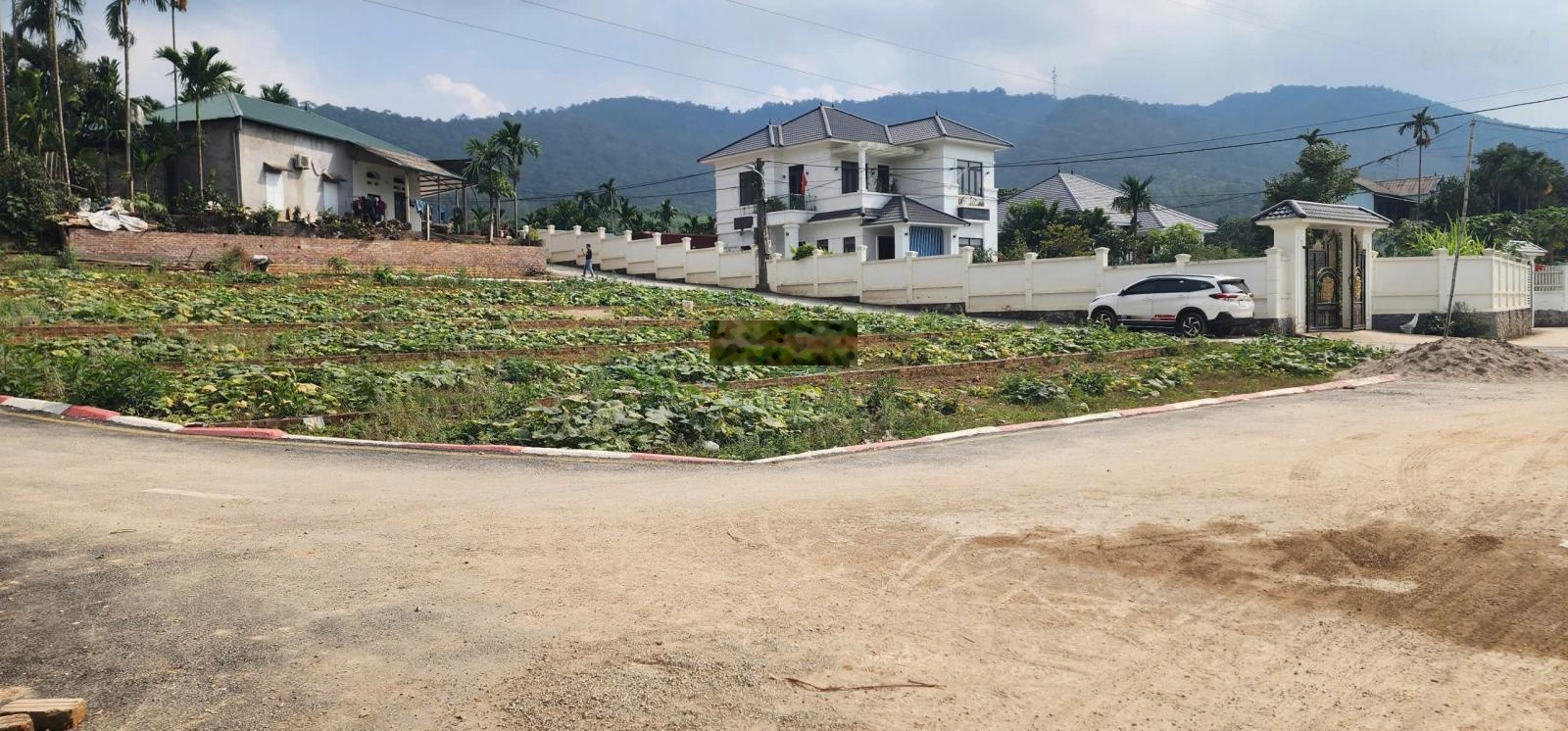 Cần bán nhanh lô đất nền 2 mặt tiền gần đường tỉnh lộ 445 Tại Hợp Thành Thành phố Hòa Bình.