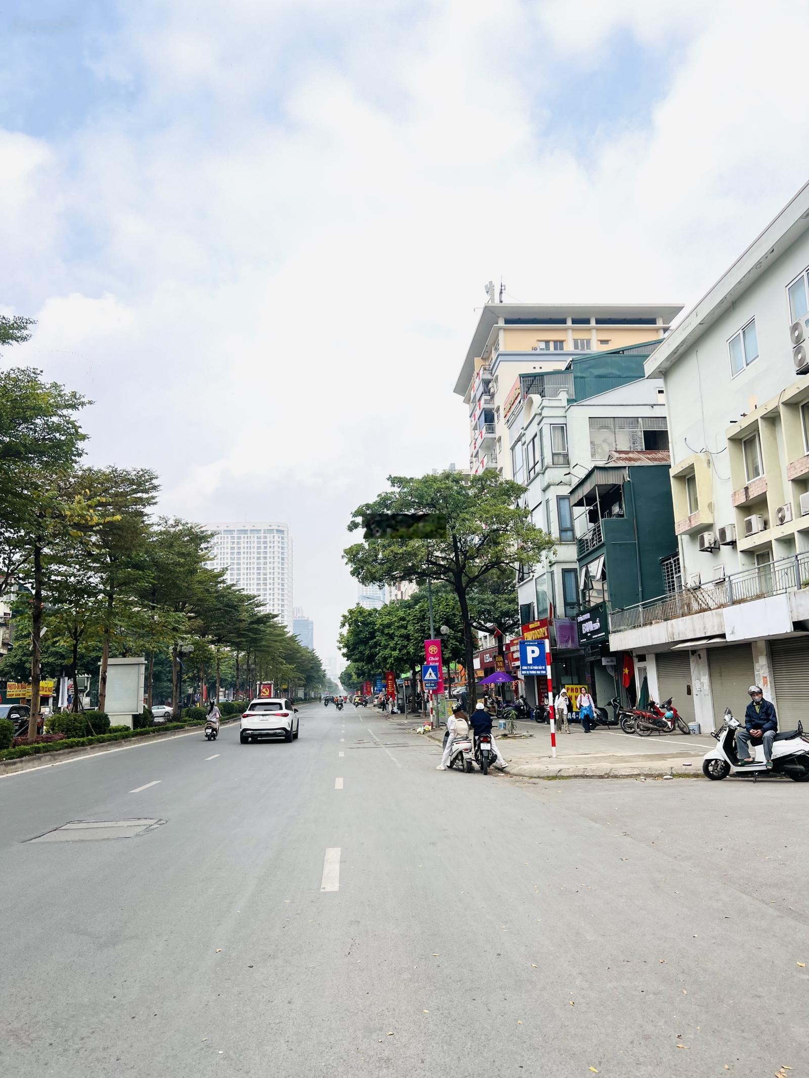 Nhỉnh 40 tỷ - phố trung kính to - 7 tầng văn phòng - duy nhất phố bán - 90m2