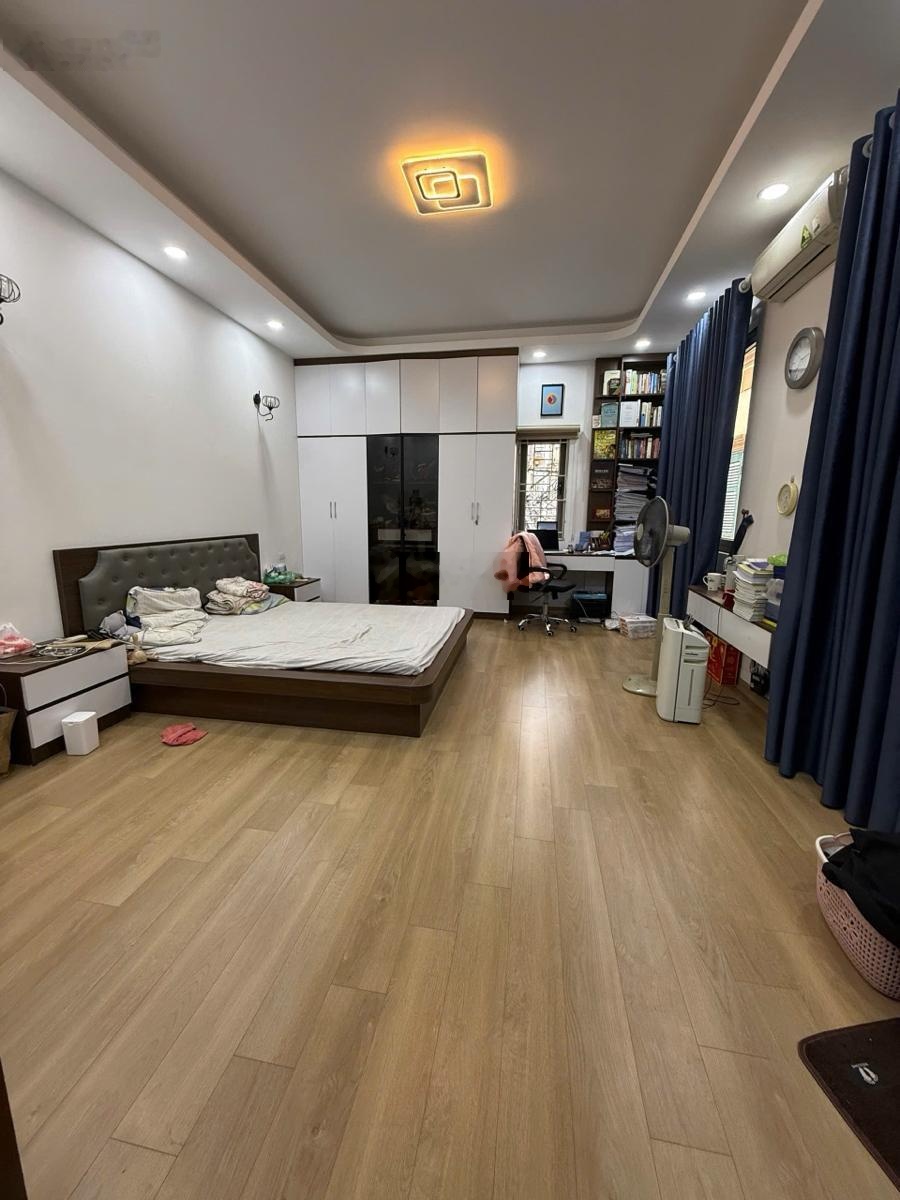 Bán nhà Kim Mã Thượng Ba Đình | 6 Tầng Thang Máy | Lô Góc | Ngõ Thông | 12.8 Tỷ