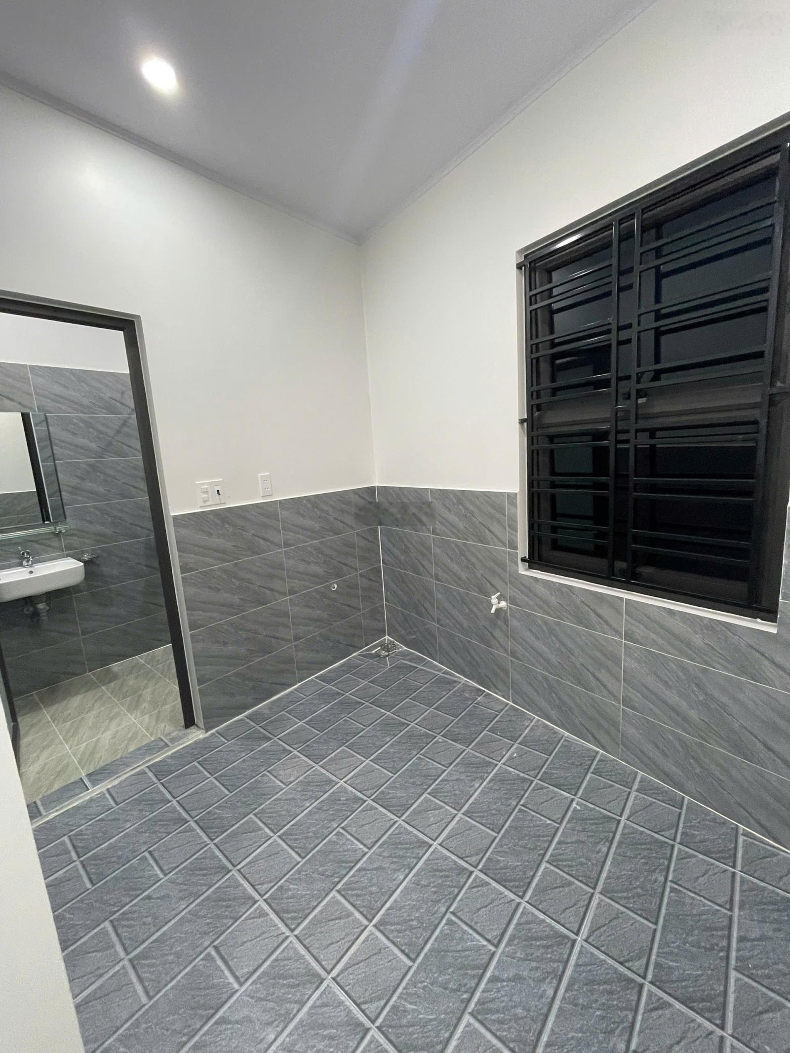 Nhà mới xây siêu đẹp 40m2 Phù Liễn Hải Phòng. Ngõ rộng ô tô đỗ cửa LH ngay 0963679468