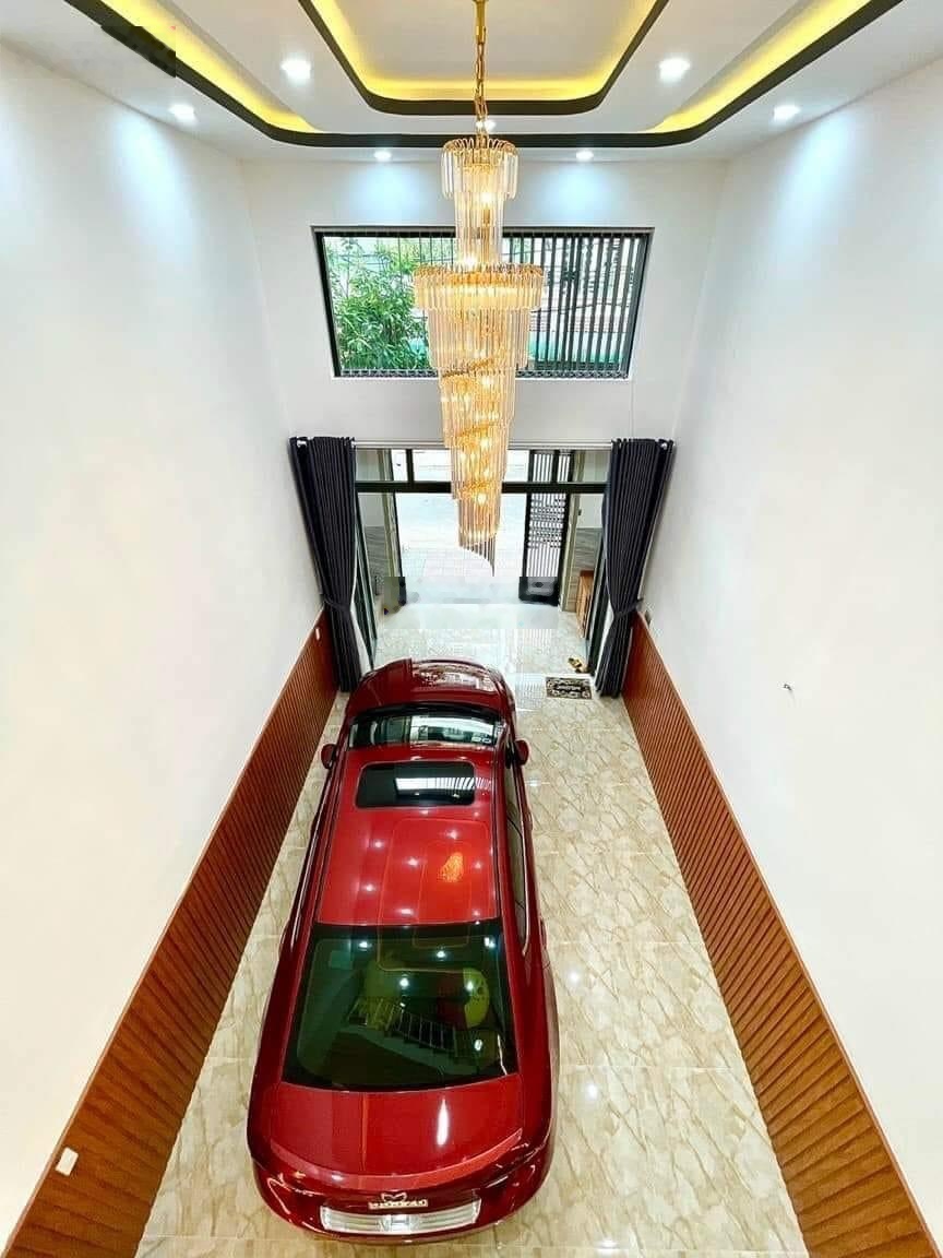 Bán nhà hẻm xe hơi 199 đường 3 tháng 2 phường 11 quận 10, DT: 6x16m, 3 lầu ST, giá 21 tỷ