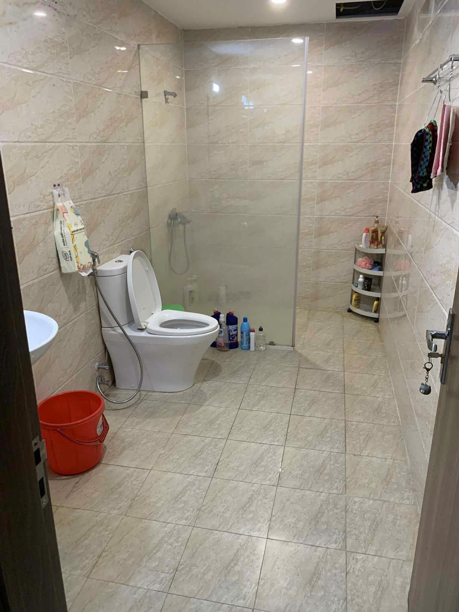 Cho thuê căn hộ chung cư 90 Nguyễn Tuân, Thanh Xuân. 92.16m2 3N Full. 17 triệu/tháng. LH:0914707265