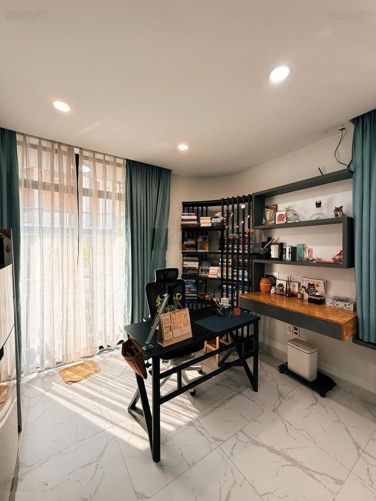 Bán nhà Hoàng Dư Khương, Phường 12, Quận 10 (4 lầu, thu nhập 30tr/th) giá 12.5 tỷ