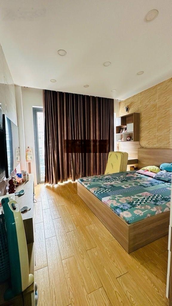 Nhà 4 tầng chủ ở/ sân rộng- hẻm 4m nguyễn thị thập - gần chợ tân mỹ- lâm văn bền- bán gấp đi canada