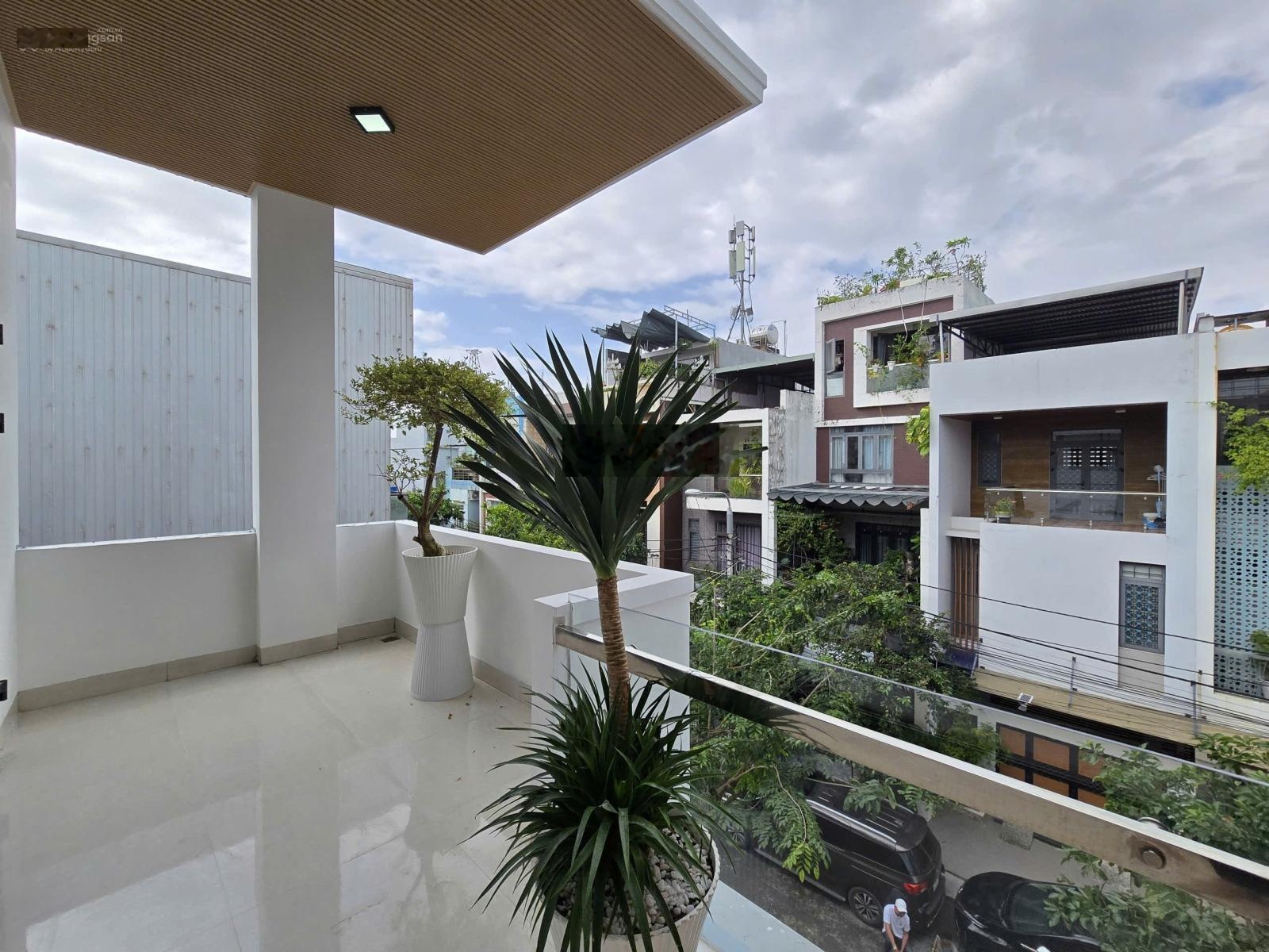 Nhà 3 tầng 3 mê bàu năng 6 | phong cách luxury full nội thất