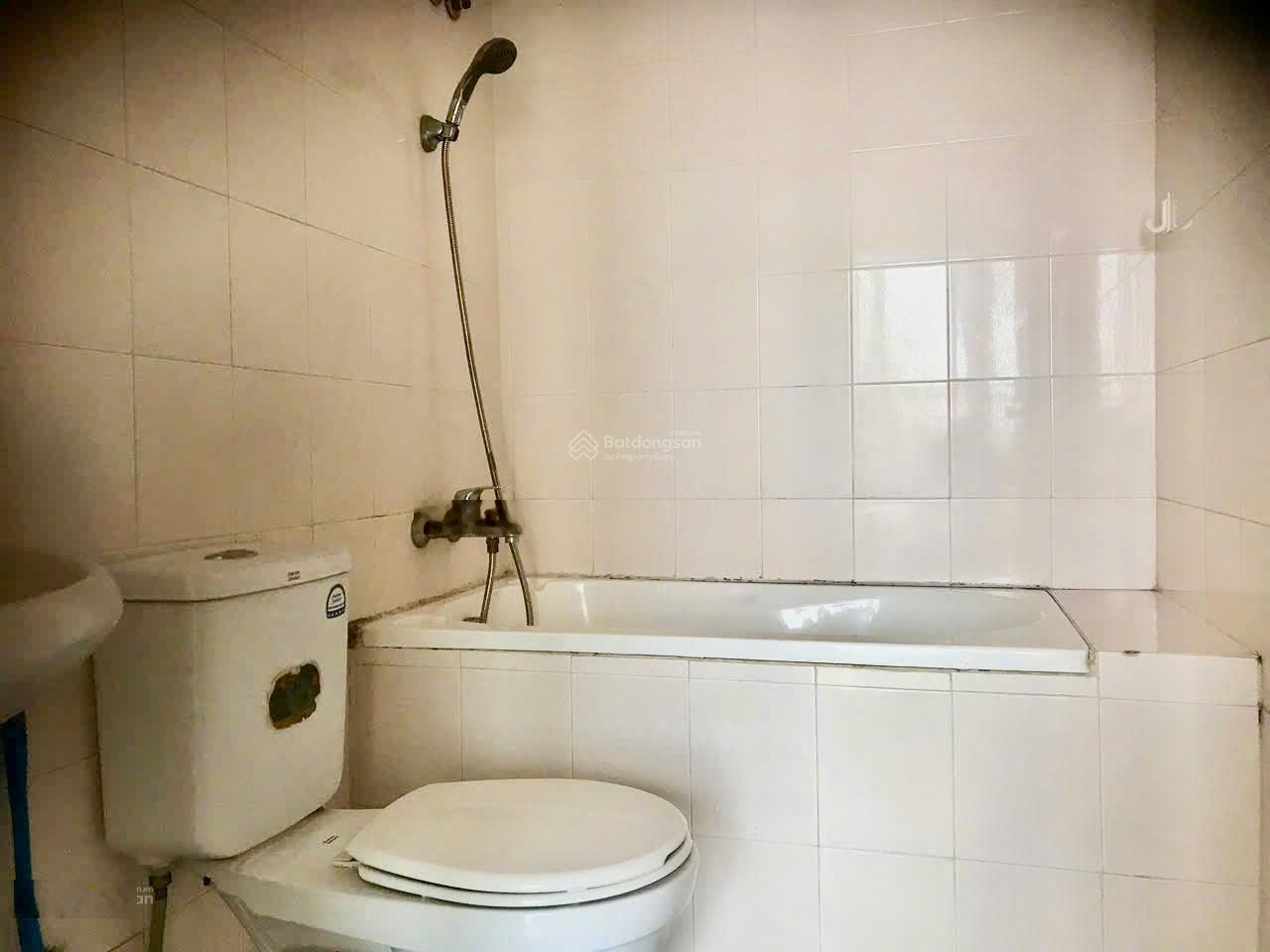 Cho thuê căn hộ cao ốc lương đình của (detesco) quận 2.