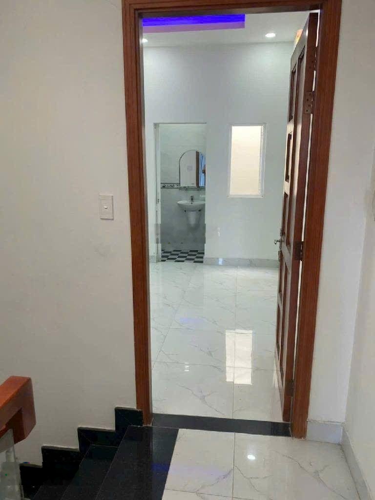 **chỉ 6,3 tỷ - nhà 4 tầng - xe hơi trước nhà - cạnh aeon mall bình tân - 4x14