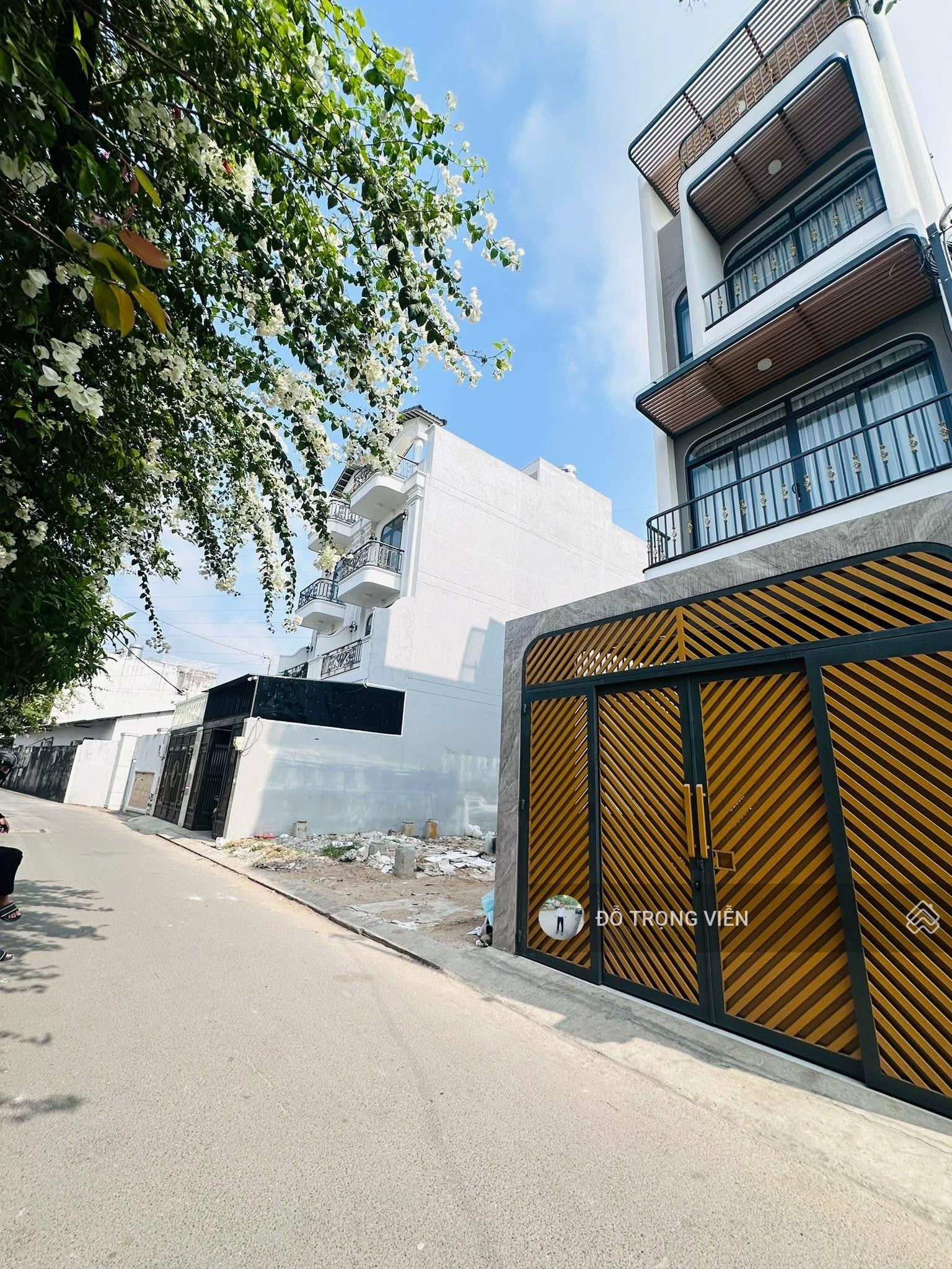 Bán nhanh lô đất hẻm xe hơi - đườnG 11 - P. Trường Thọ - 78.2m2