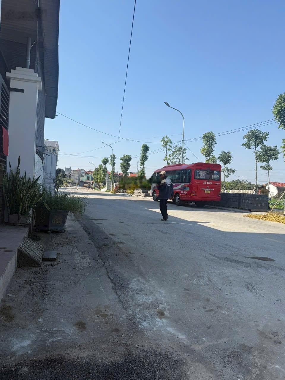 Cần bán 48,5m2 Nam Hồng( Phúc Thịnh) chưa đến 4 tỷ.