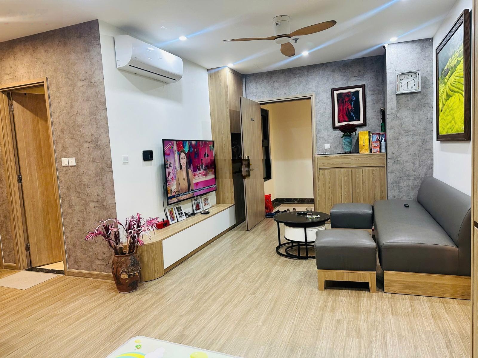 Căn 3pn cực đẹp, tòa Sakura Vinhomes Smart City/ view bể bơi, tầng trung, sẵn sổ giao dịch