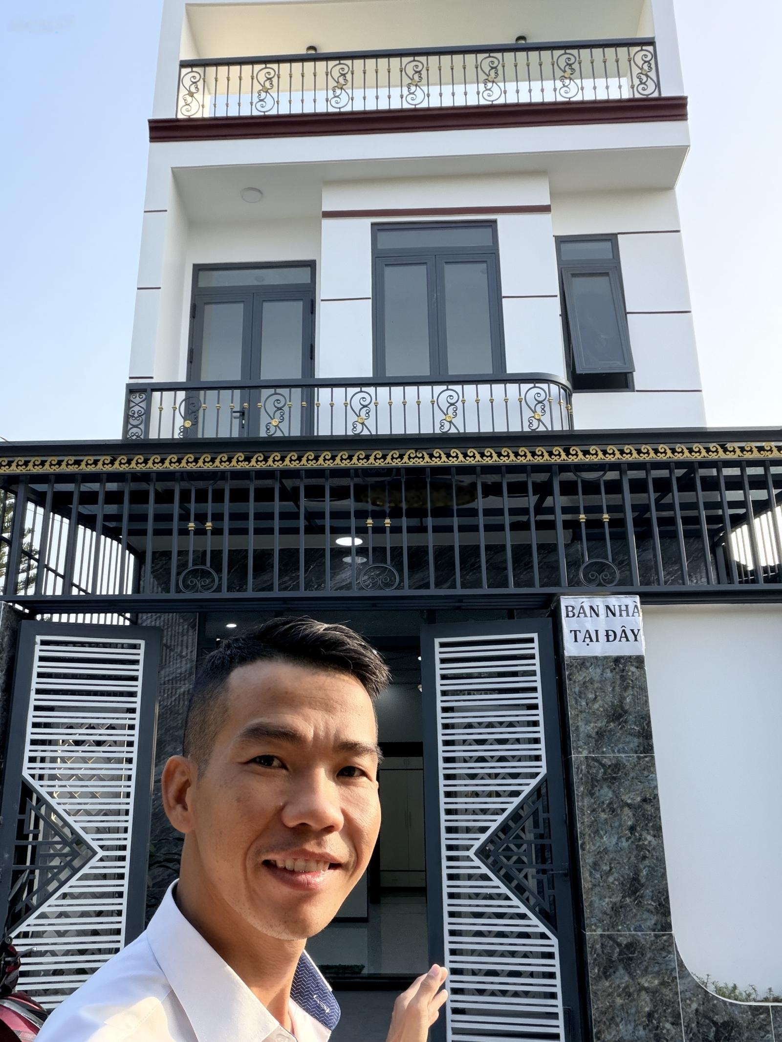 Bán nhà 1 trệt 1 lầu phường Biên Hoà (Tân Vạn cũ). Dt: 5,2x11=60m2. Nở hậu: 6,2m2. Giá: 3 tỷ 5