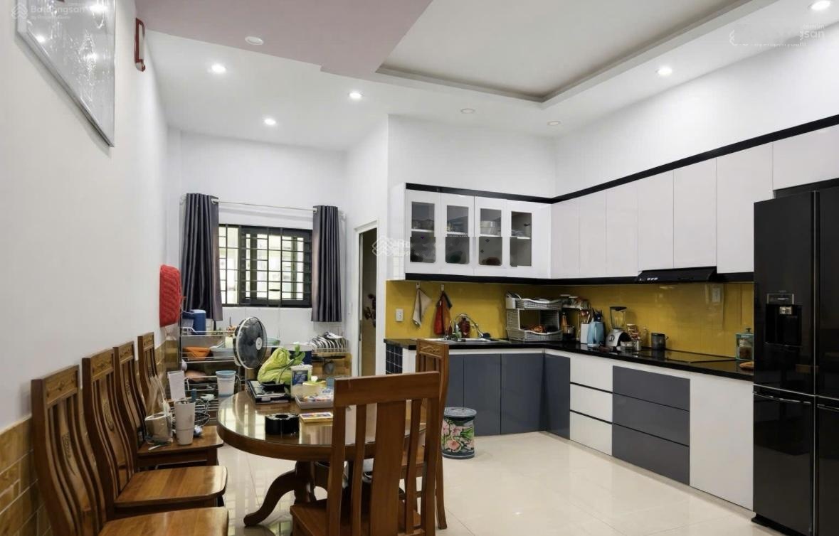 Nhanh tay sở hữu nhà trung tâm Nguyễn Văn Lạc, P19, Bình Thạnh.Giá:5Tỷ630/ 4.9mx14m (68.6m2). SHR