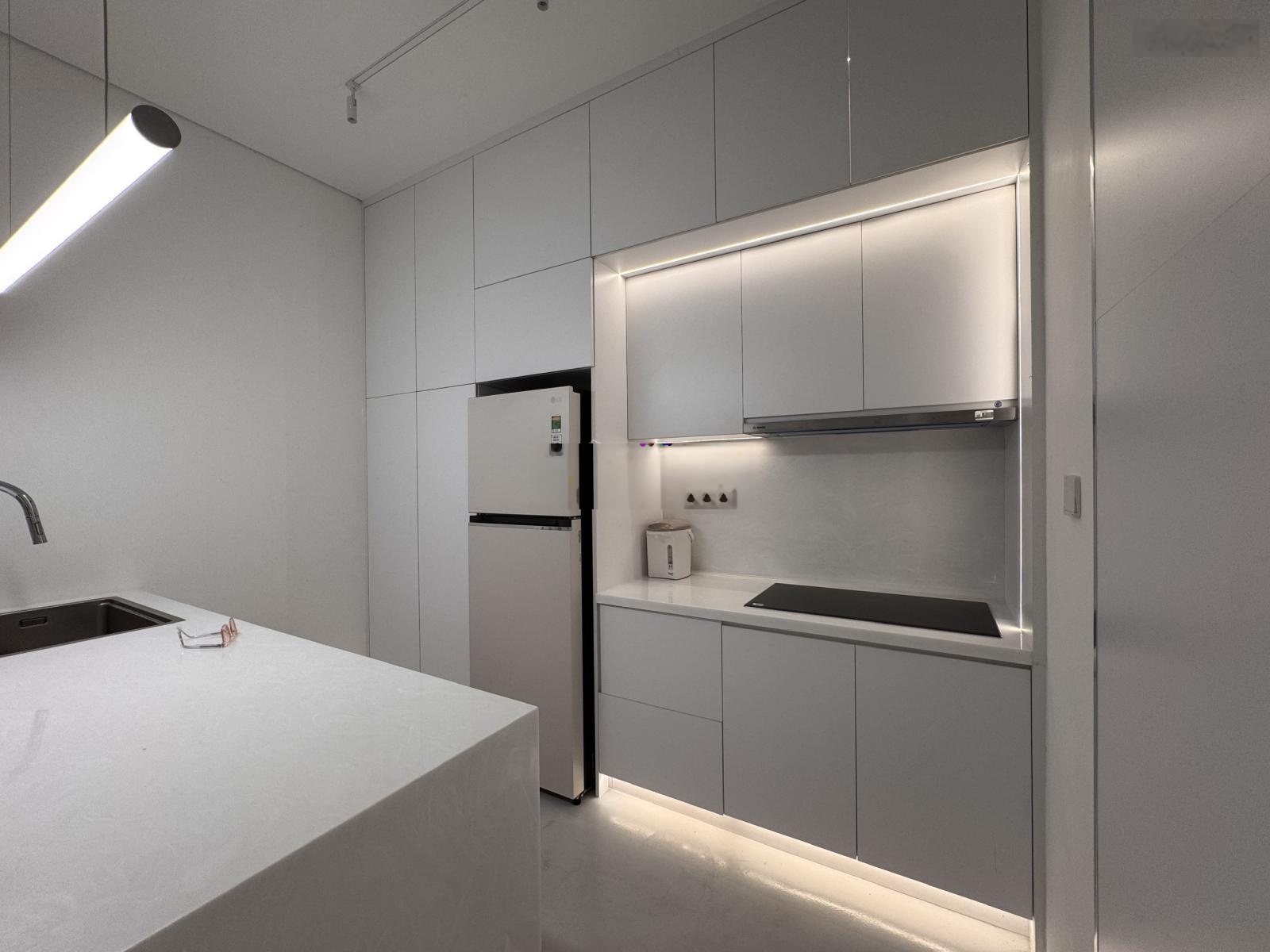 Bán sunrise city view giá 5.7 tỷ 76m2