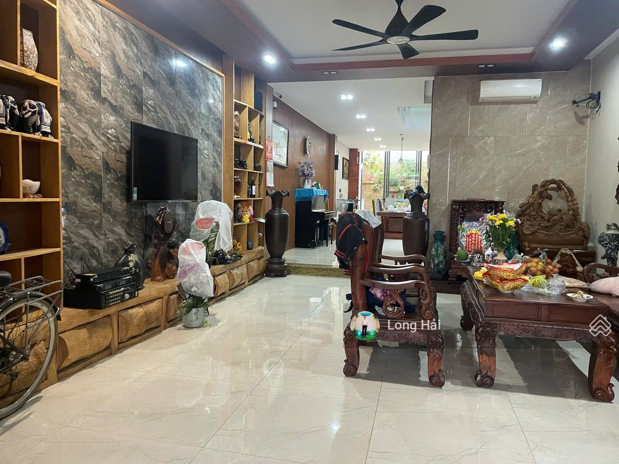 Hẻm 8m Khu K300 Nguyễn Minh Hoàng (5x18m) 1 Trệt 3 Lầu, Hạ Giá còn 18 tỷ TL