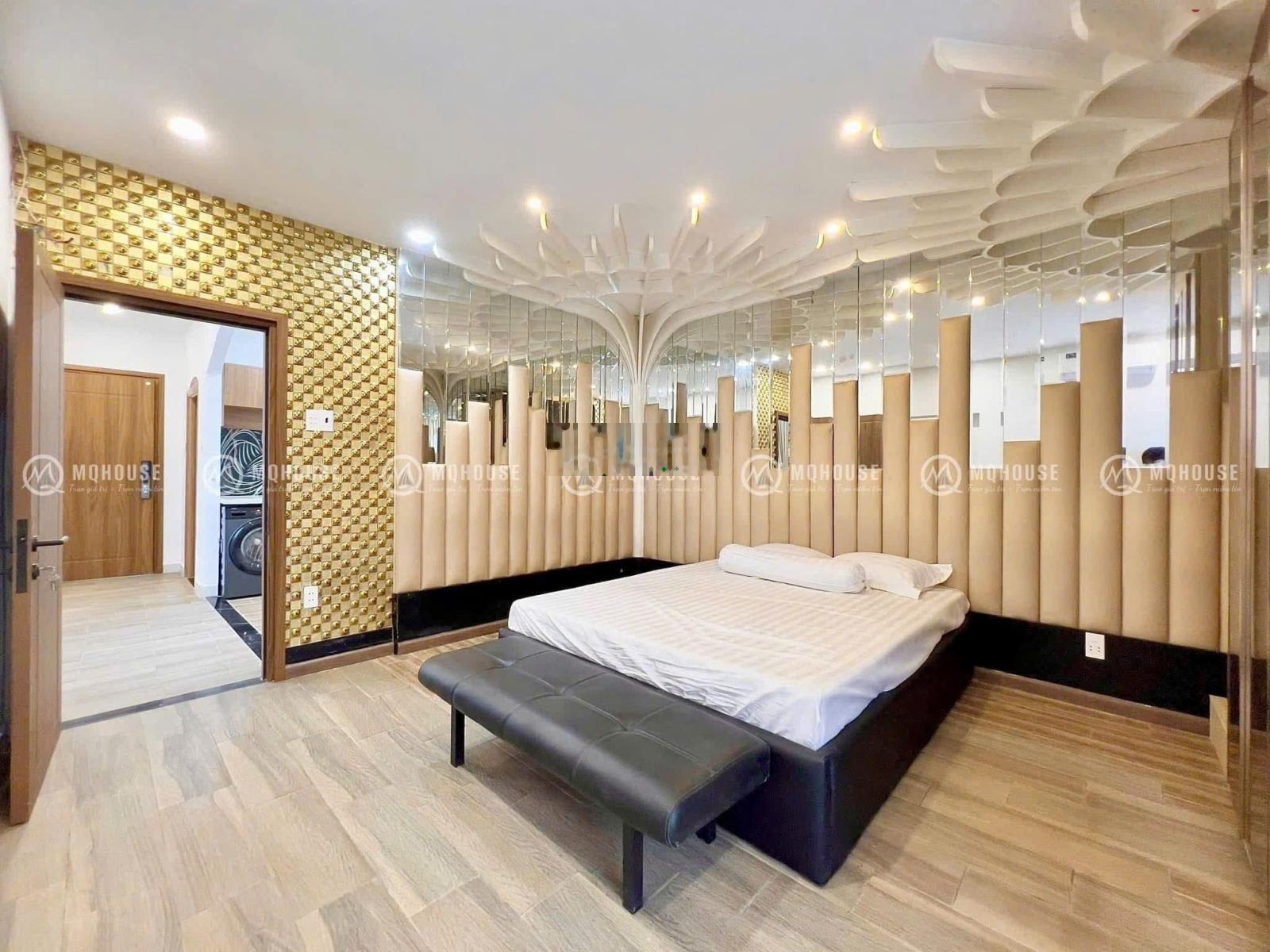 Xuất cảnh bán gấp - Bán nhà mặt tiền Phạm Văn Hai 85m² 6 tầng - 24 tỷ