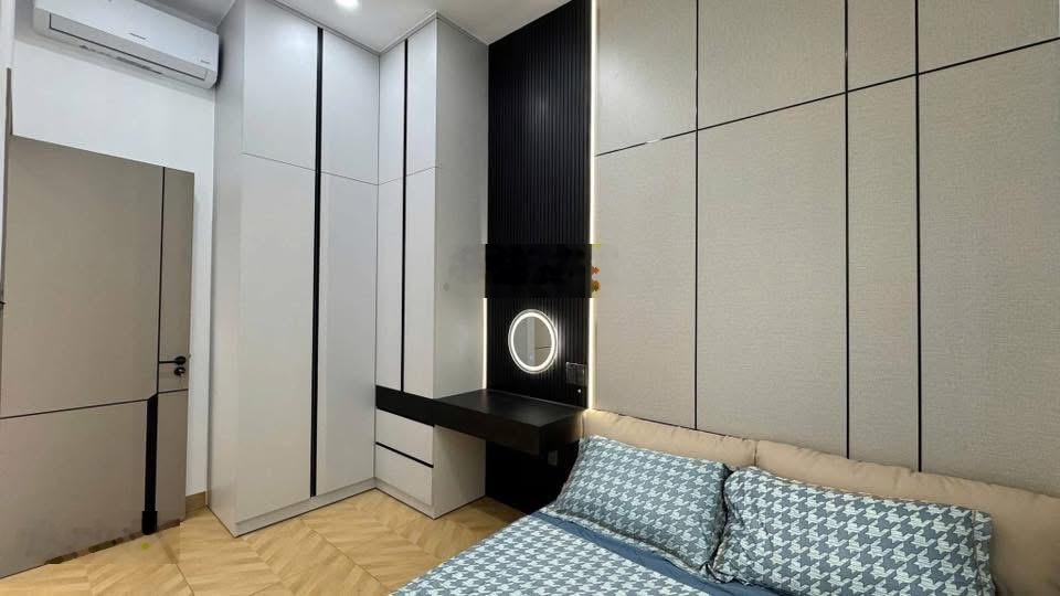 HOT Biệt Thự Vườn Mini, Sát Vách Phú Mỹ Hưng Q7, 2 Tầng, 6Tỷ6 TL