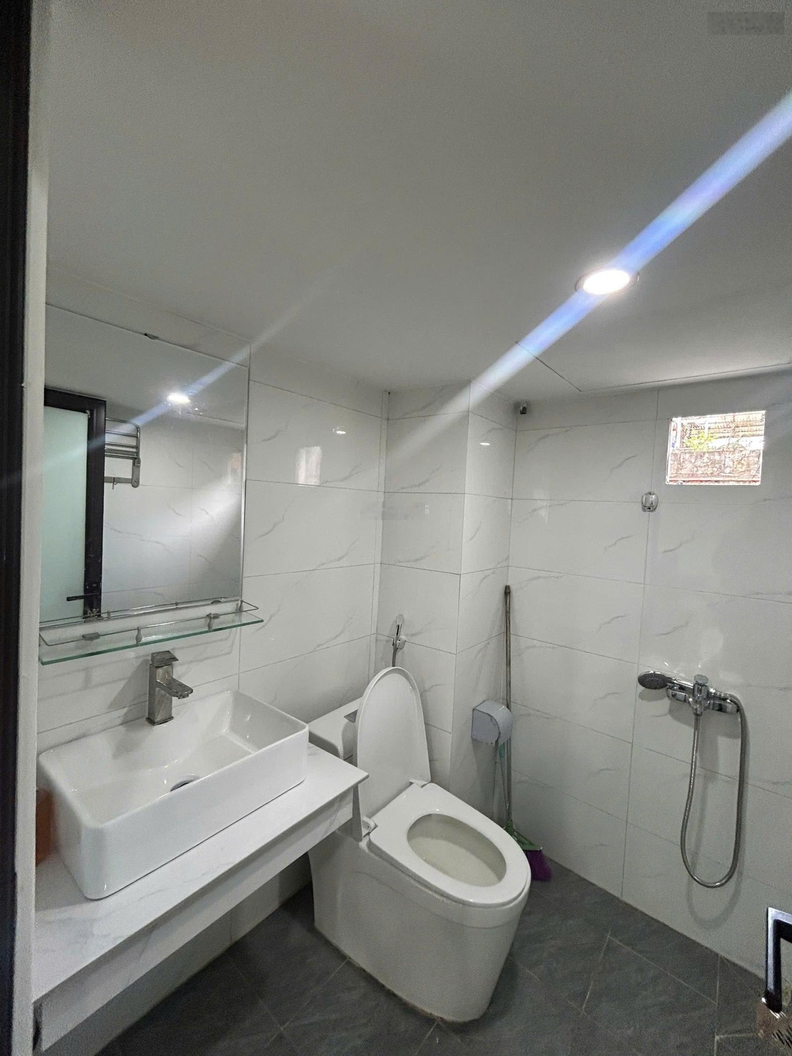 Hiếm tập thể trung tâm Hai Bà Trưng, ngã tư Trần Đại Nghĩa Đại La. Sổ đỏ 52m2, DT sử dụng