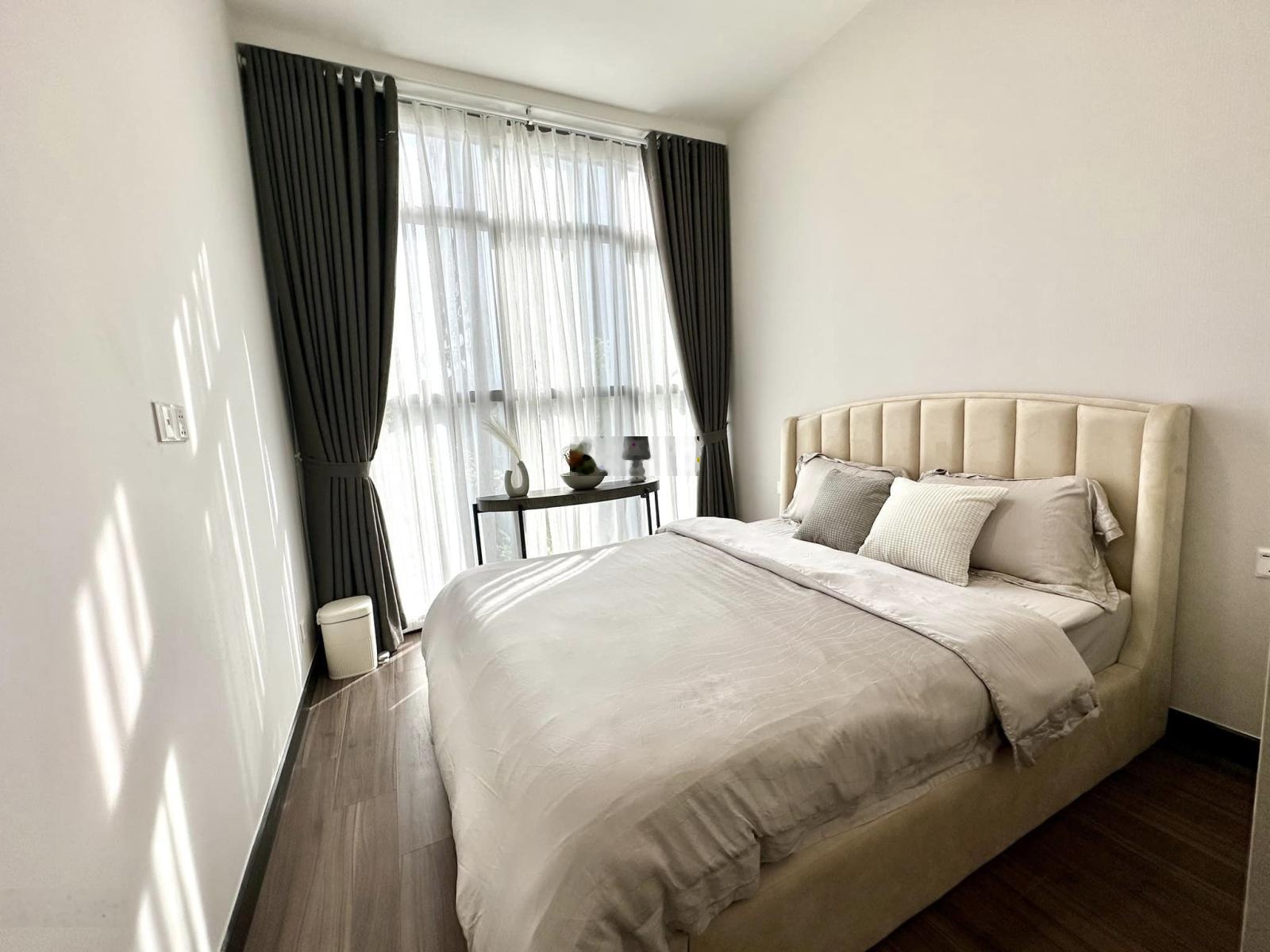 Bán căn 2PN view sông, 91m2, Có sổ, Giá 9.4 tỷ, Vinhomes Central Park