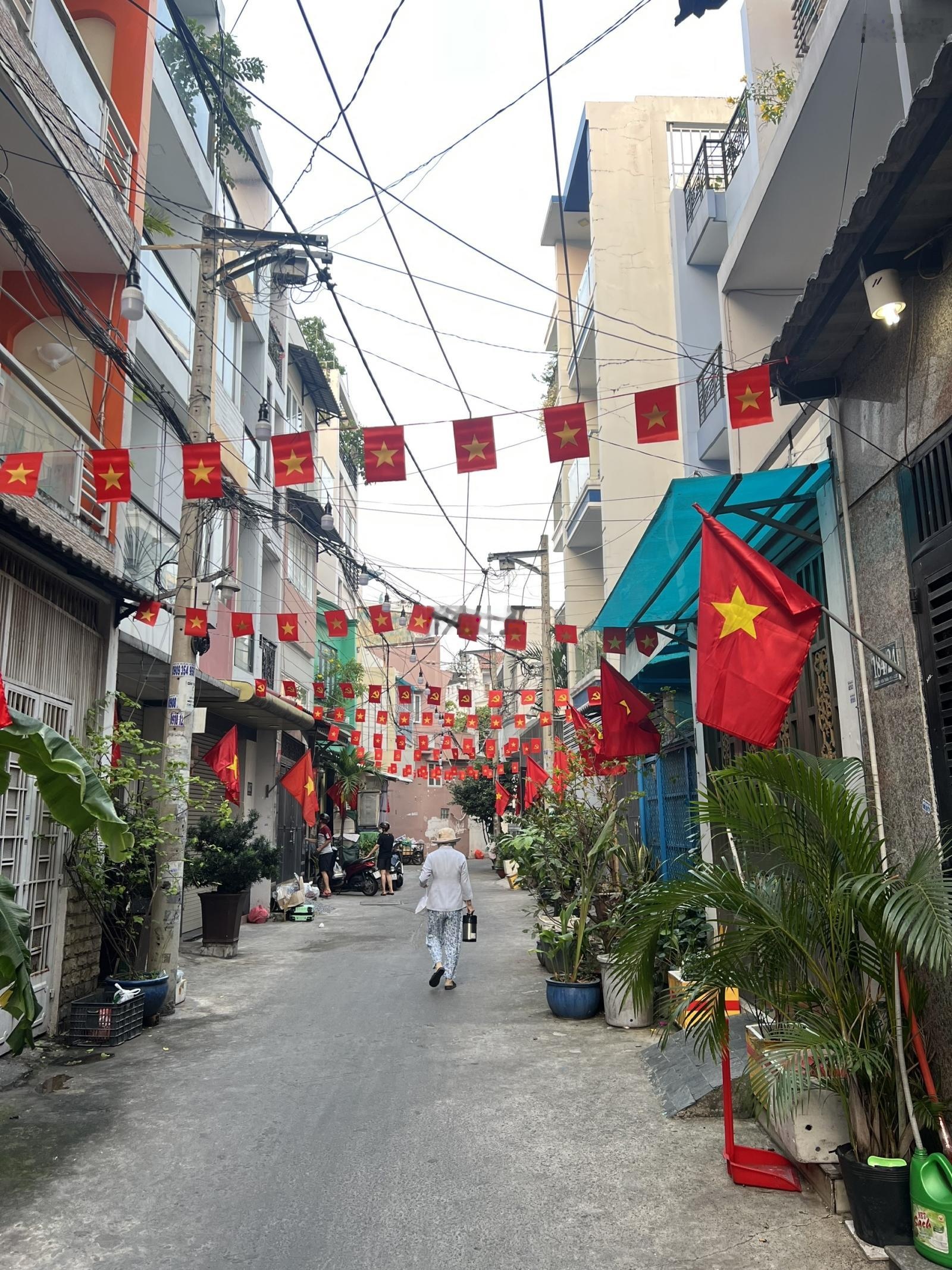 Chính chủ nhà 4 tầng hxh bình thạnh - 56m2 - 9.6tỷ