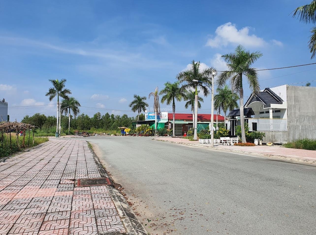 Chủ gửi lô 100m2 kdc cát tường phú thạnh ngay vành đai 4, cách kcn hựu thạnh 2p - 2 tỷ