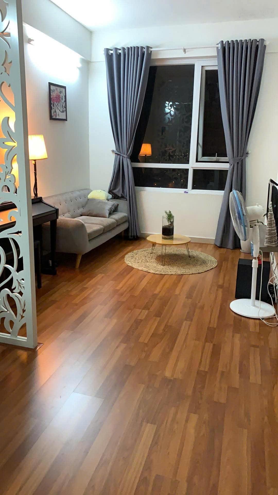 Bán CC The CBD Quận 2, 65m2 , 2 phòng ngủ, tầng trung, view đông bắc, giá 3,35 tỷ, lh: 0938264567