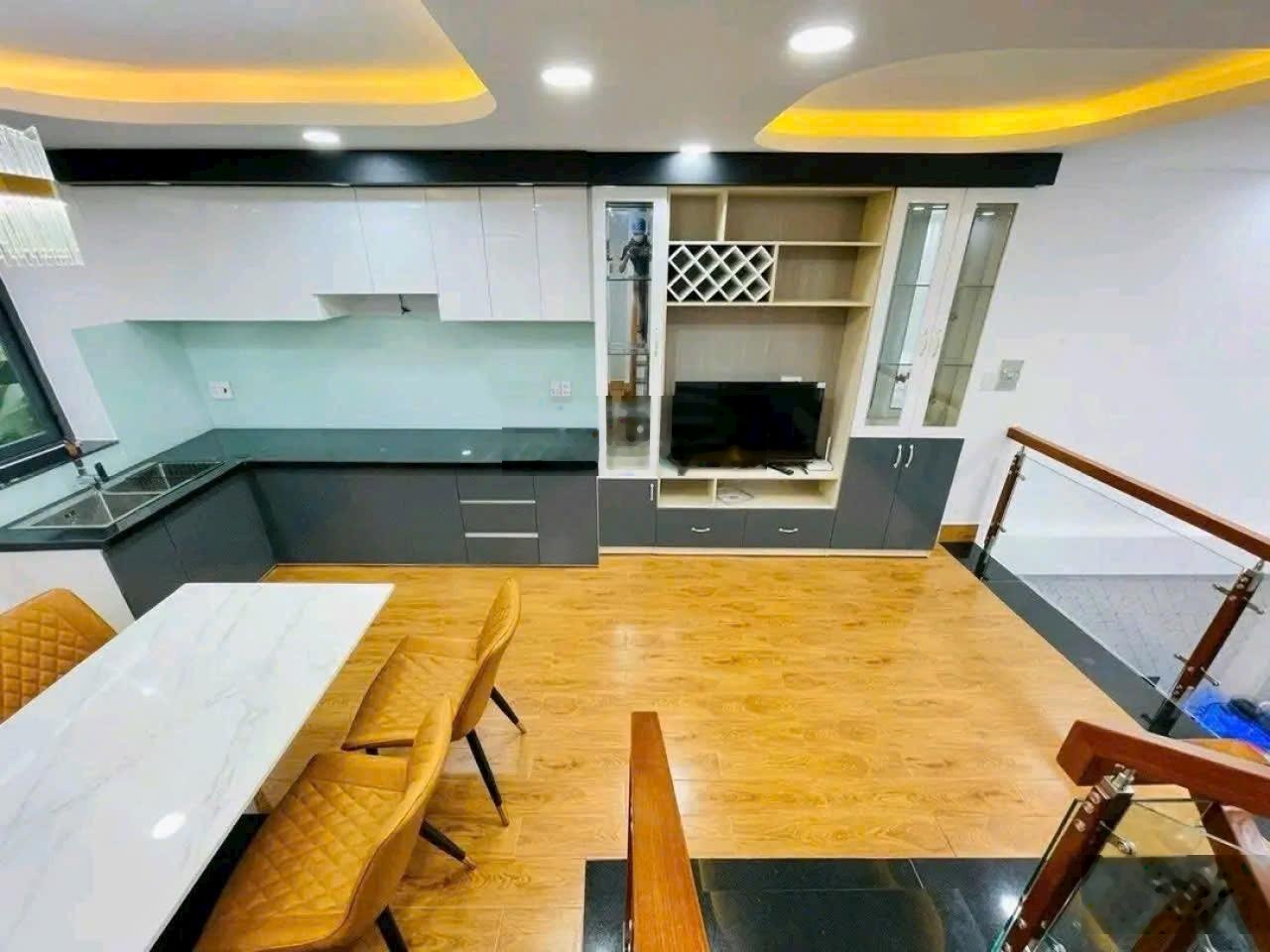 Chính chủ bán nhanh nhà ở đường Lê Văn Hưu - Q1. Giá 4tỷ850/80,5m2 gần BV Nhi Đồng 2. Cho thuê 35tr