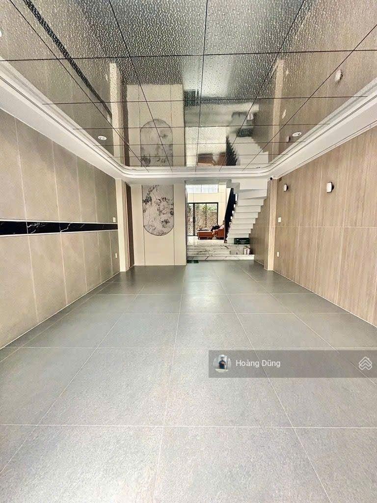 Bán nhà thoại ngọc hầu - 4,5x21m - 5 tầng - full nội thất - thang máy xịn - giá chỉ 13 tỷ