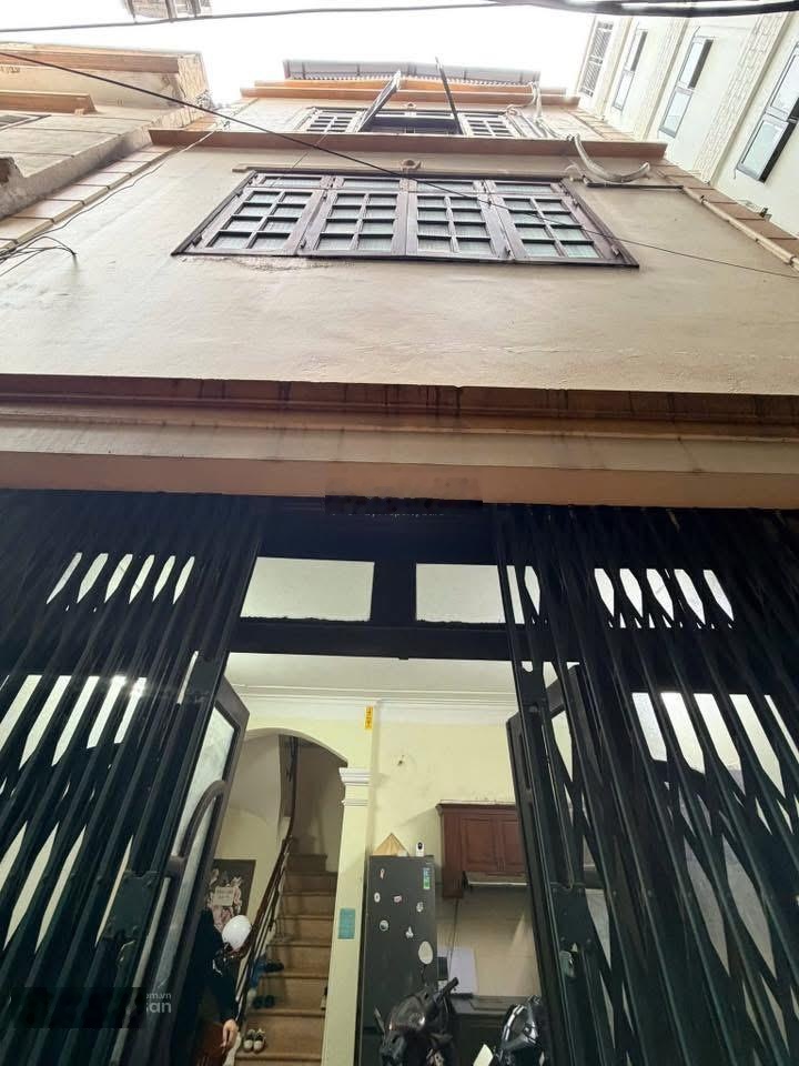 Bán nhà Dân xây Yên Hoà 31m2 x 4 tầng - Ngõ thẳng tắp - cách mặt phố 20M - ngõ to và nông