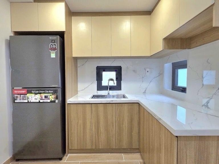 Phú Nhuận, cách mặt tiền 1 căn, 4 tầng 25m2 công nhận đủ giá chỉ 4.x tỷ