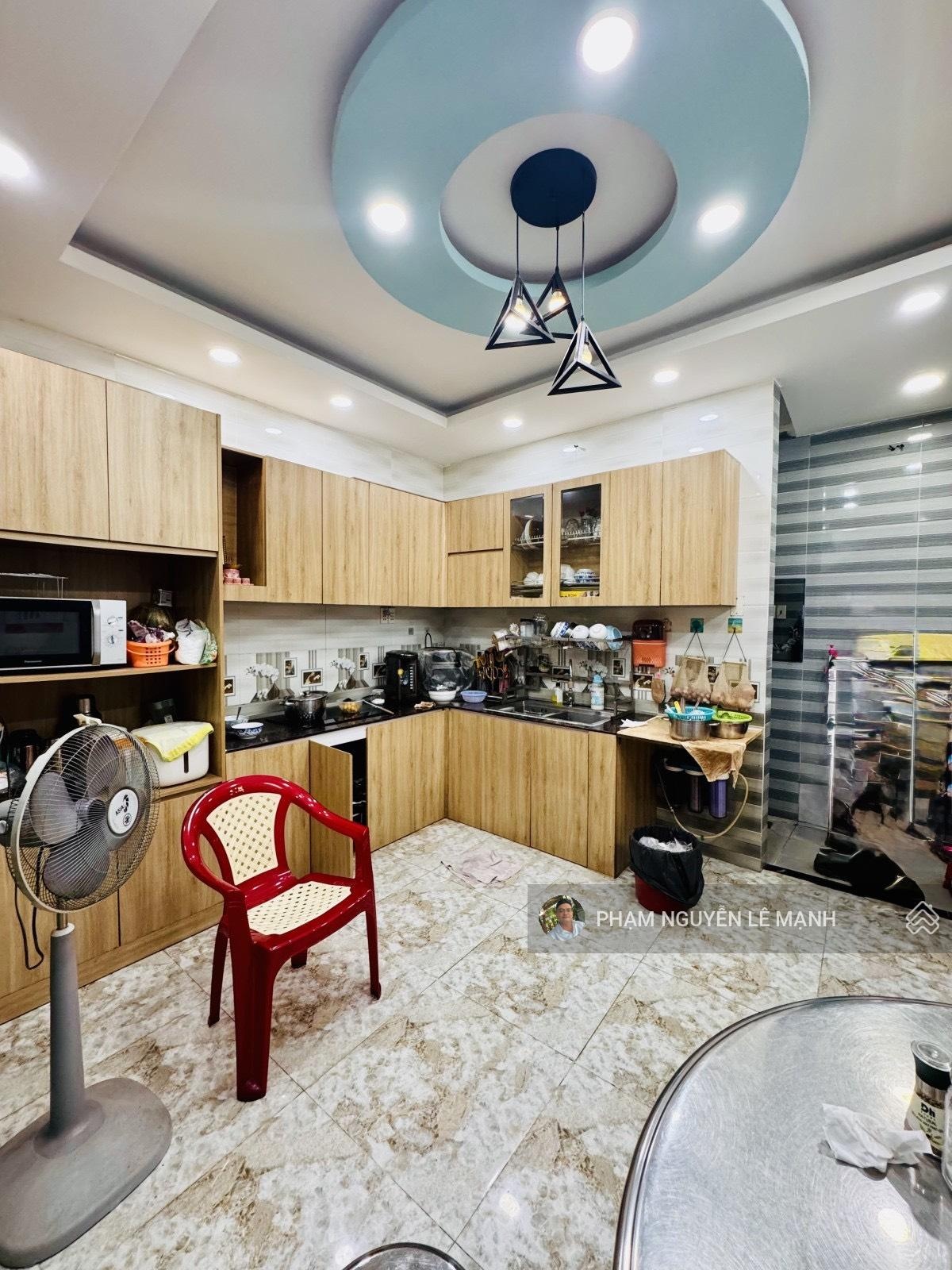 Bán nhà lý thánh tông hiệp tân tp 60m(4.3x13) 2 tầng 2pn 2wc 5.9t tl