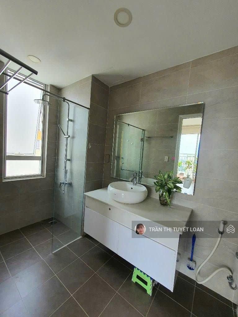 Bán căn hộ Chung cư Tropic Garden, P.Thảo Điền, Q.2. Giá 9.8 tỷ (105m2, 3PN, 2WC, sổ hồng, nhà đẹp)