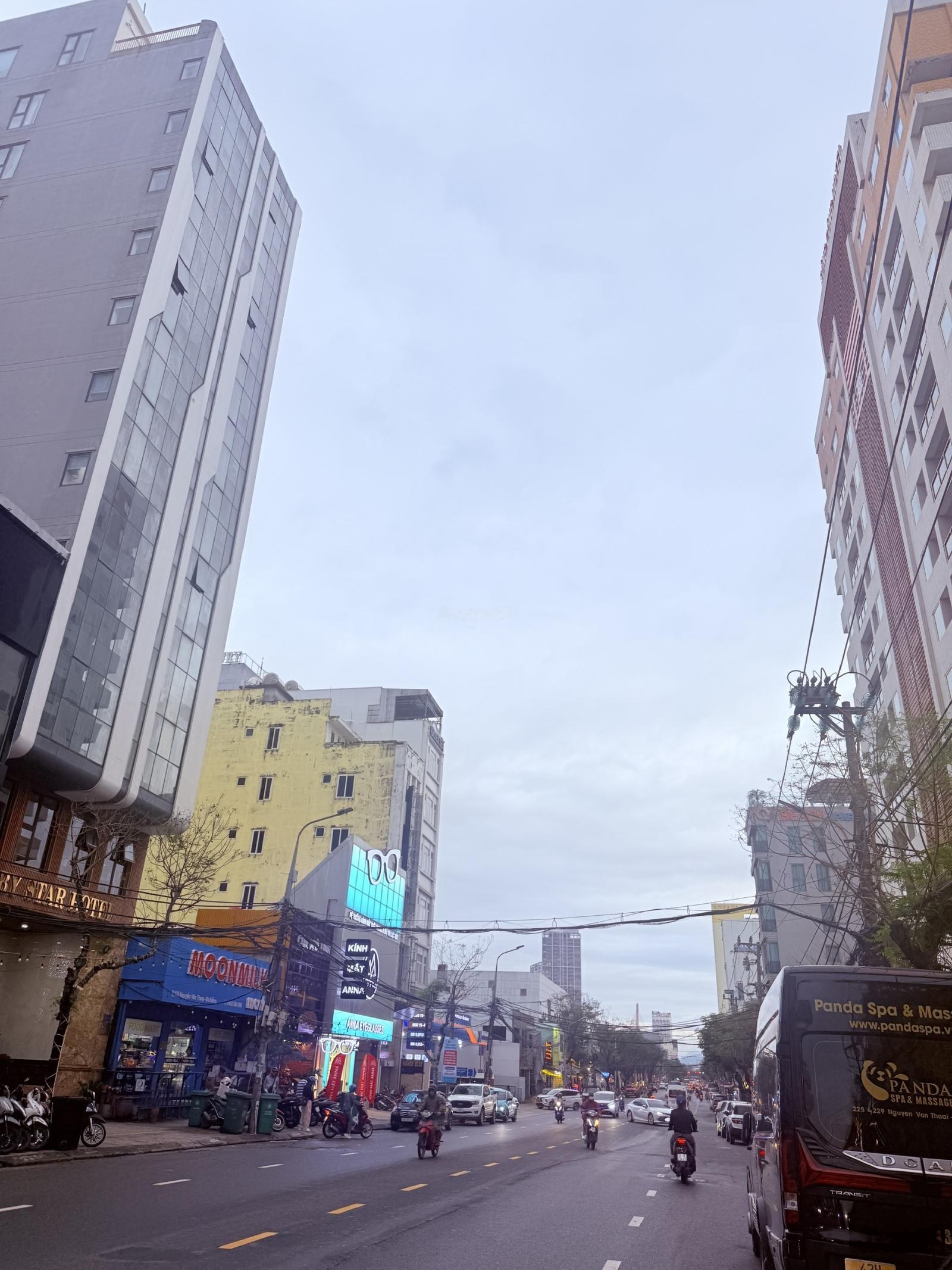 Chào quý đầu tư quỹ đất 2 mặt tiền Nguyễn Văn Thoại, sát biển trục giá trị bậc nhất Đà Nẵng