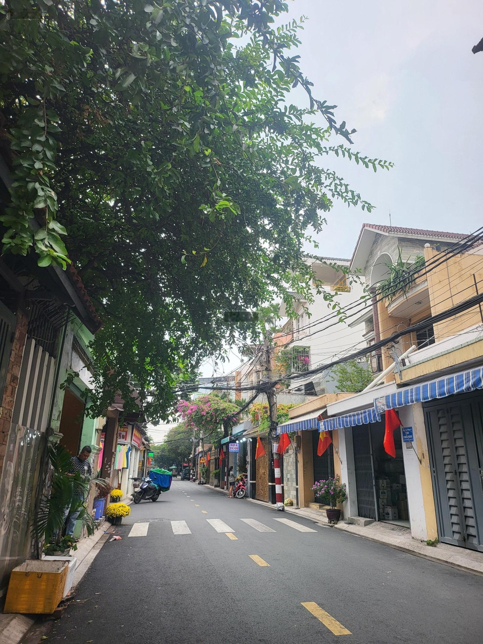 Khu K300, Nguyễn Thái Bình, Hoàng Văn Thụ, Hẻm xe hơi 8m, 4 tầng, 108m2( 6.2m x15m), nhỉnh 17 tỷ