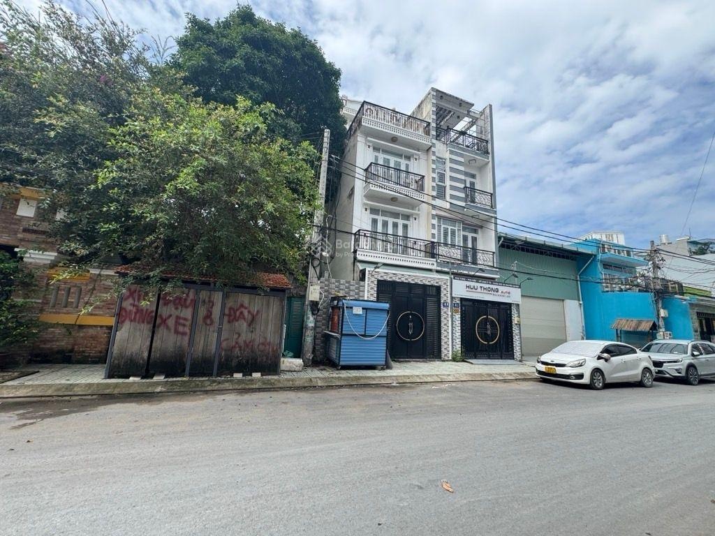 4x18 - 4t- nam hùng vương - ngay võ văn kiệt - aeon mall 10p - tiện ích xung quanh không thiếu gì