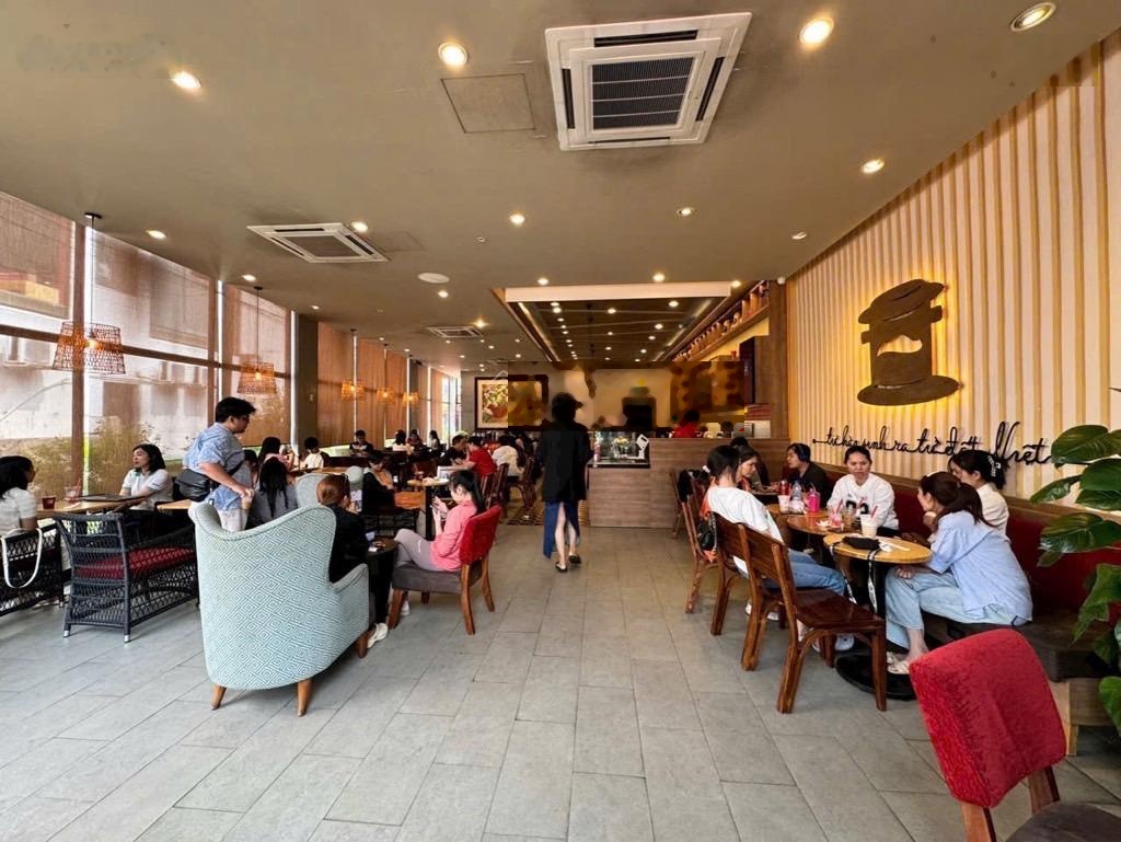 Bán nhà góc mặt tiền đường Đỗ Xuân Hợp , Phước Long A , Quận 9