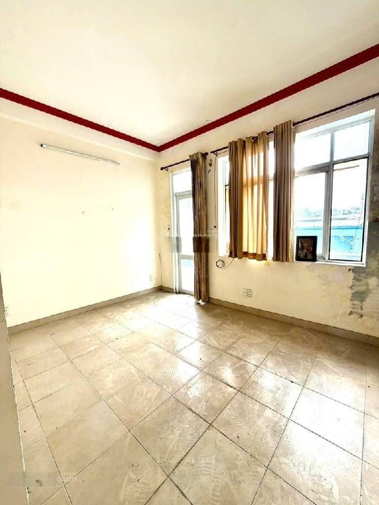 Nhà HXH Bình Đông 80m² ngang 4,6m 9PN Phú Định, Quận 8 8.5 tỷ