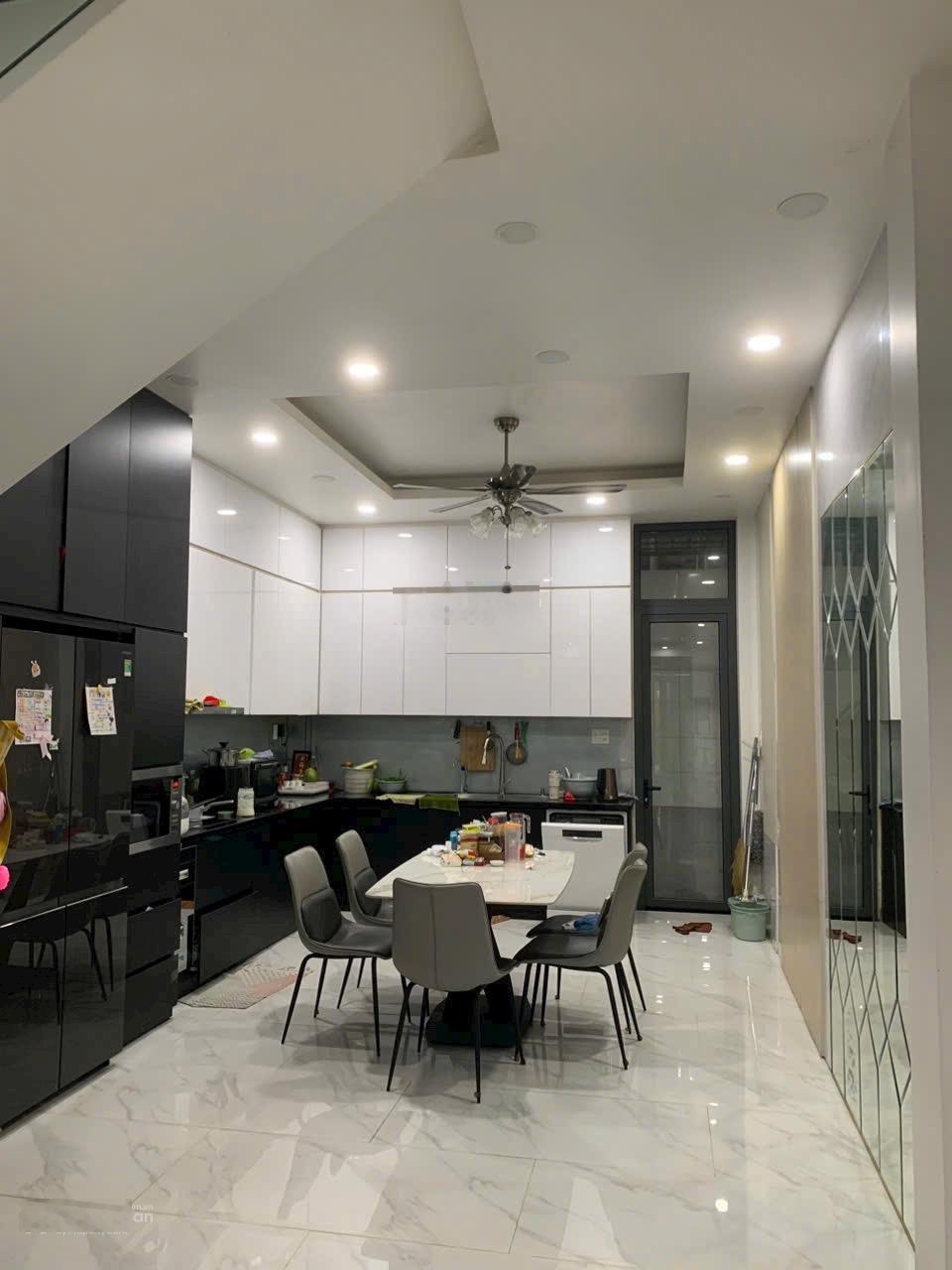 NHÀ CHO THUÊ MT Trần Thủ Độ.DT:4 X 20 trệt 2Lầu 4PN 5WC.Nhà Mới Keng