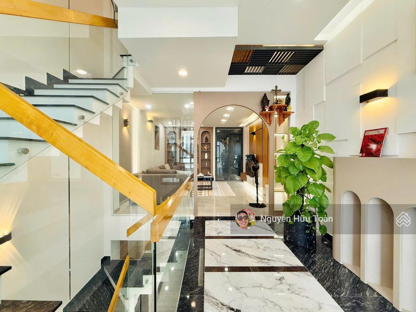 8,9T - 4x16m. 5 Tầng full nội thất kdc cao tầng đường Lê Đức Thọ. Quận Gò Vấp