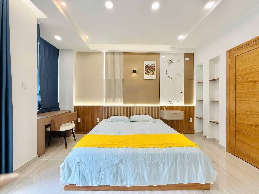 Lê Đức Thọ, Nhà Mới 5 tầng, full Nội Thất, hẻm Ô Tô, dọn vào Đón Tết