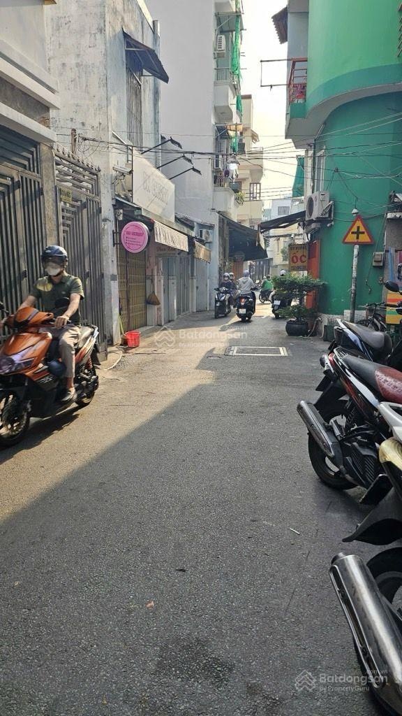 Ngay khu đường hoa Phan Xích Long chính chủ bán nhà 2 mặt HXH 4 tầng BTCT đúc cứng 60m2 nhỉnh 11 tỉ