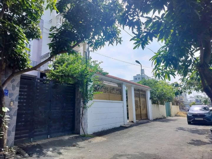 Đất vàng ngã 3 Đông Quang, 5m x 19m, hẻm 7m, giá 3,65 tỷ