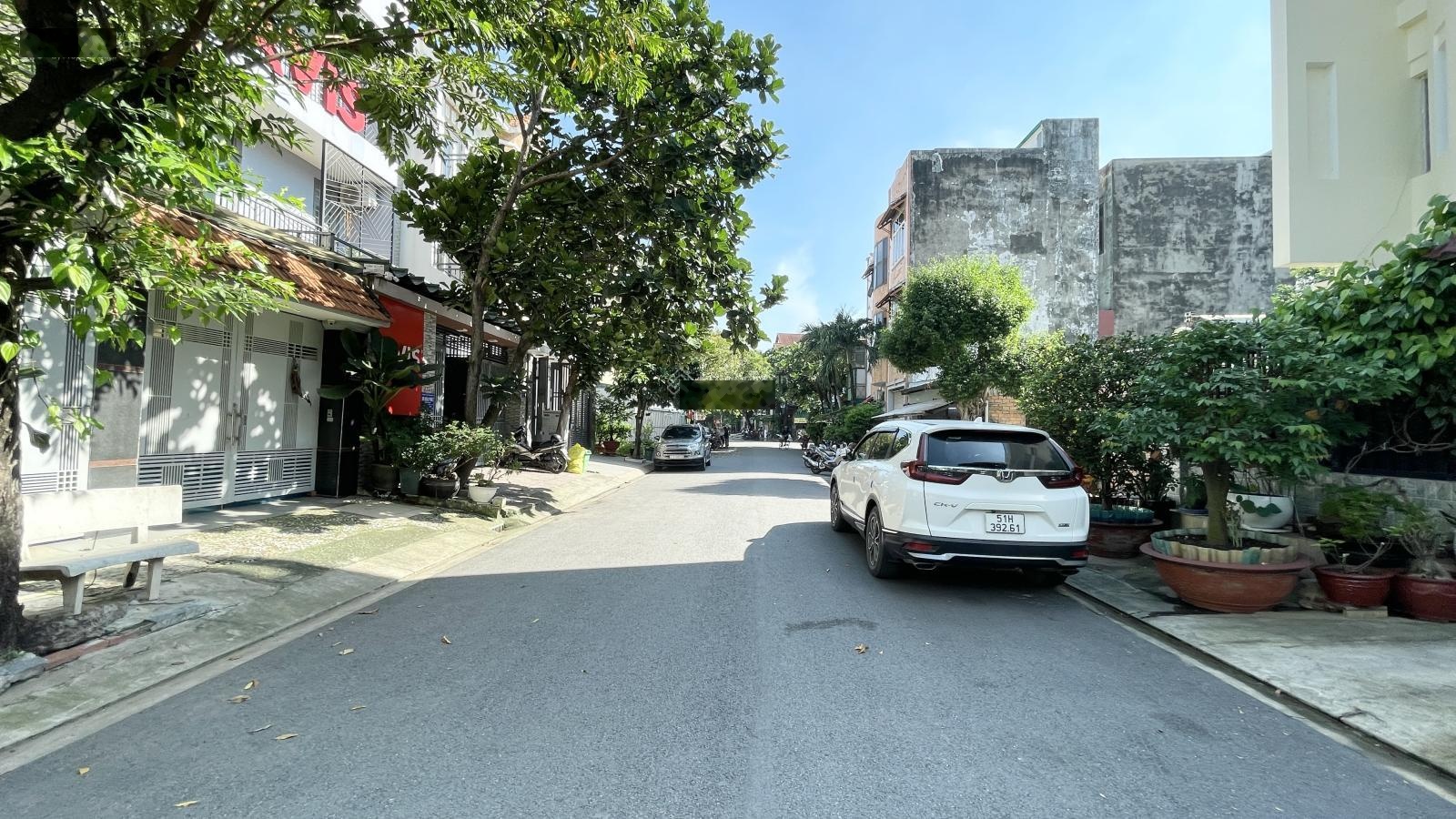 123m2 đất mặt tiền ĐS6, Hiệp Bình Chánh khu biệt thự bên sông toàn nhà giàu dân trí, giá 15 tỷ