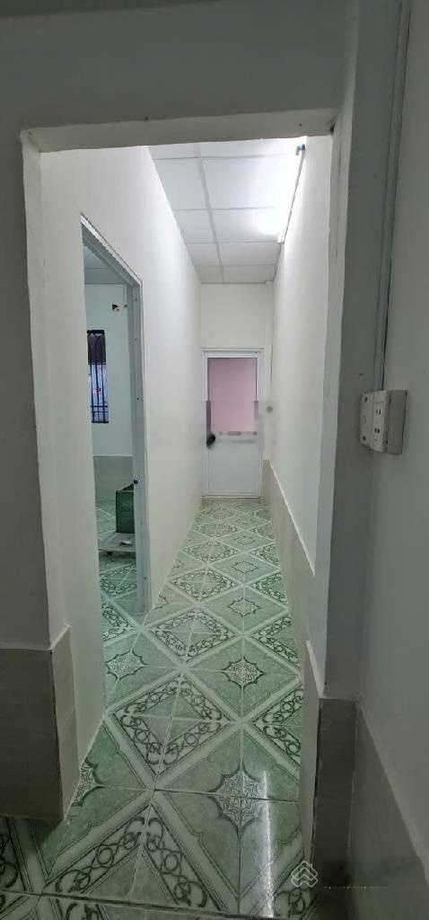 Nhà bán Đỗ Thừa Luông, Tân Phú 92m2, 4x23m 2 tầng 2 PN 2WC giá 7.5 tỷ