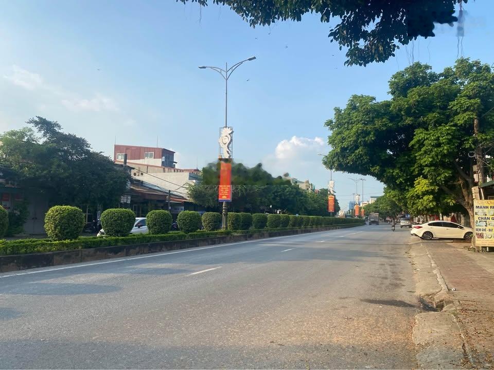 Tôi cần cho thuê 2 căn shophouse mặt Nguyễn Trãi, Quốc Lộ 1A Bỉm Sơn 105m2 Lô góc 3 tầng 0987057055